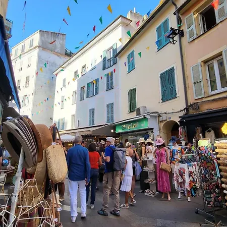 De Charme Coeur D'ajaccio Διαμέρισμα *