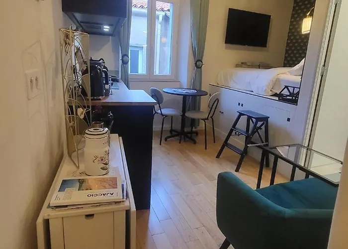 De Charme Coeur D'ajaccio Аяччо